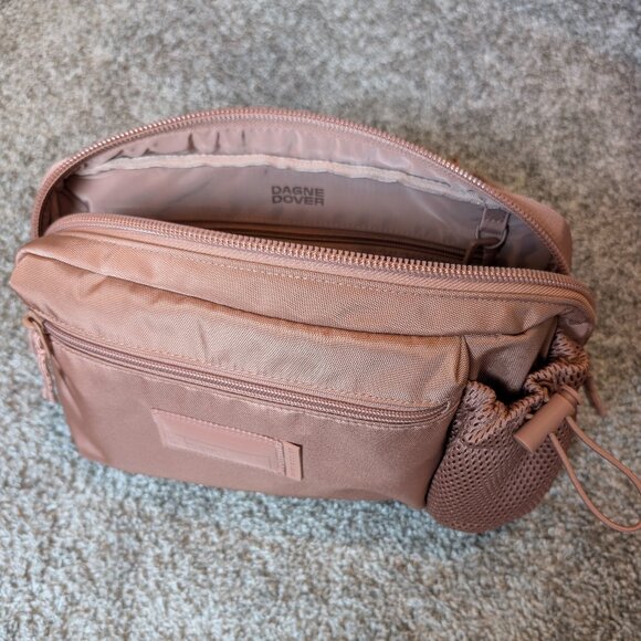 NWOT Dagne Dover Cairo Sling Bag - Picture 3 of 4